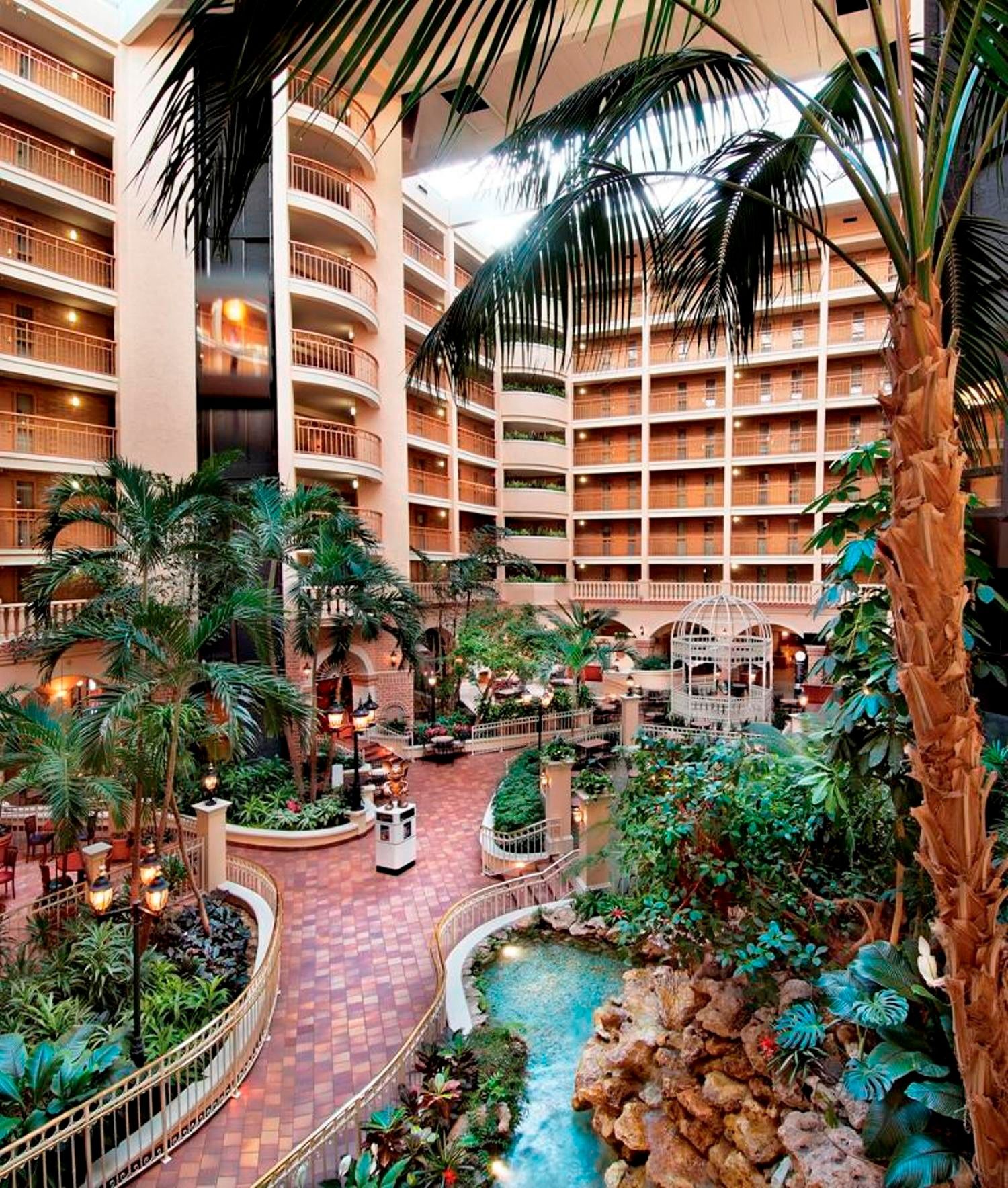 Embassy Suites By Hilton Orlando International Drive Convention Center Exterior photo